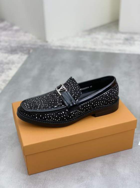 Picture of Louis Vuitton Shoes _SKULVsz38-45mnf040114206